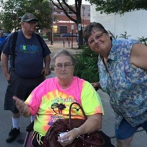 Meet your Posher, Sharon